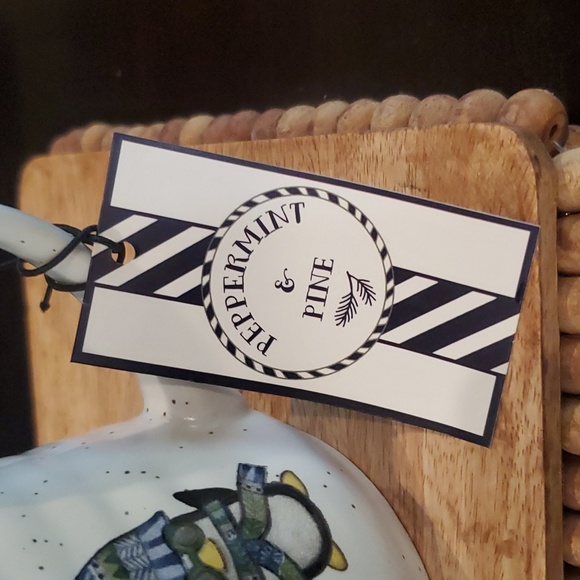 Winter Friends Mug-NWT - Picture 3 of 4